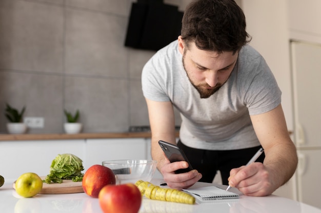 Exploring the Tom Brady Diet: What is the TB12 Method?