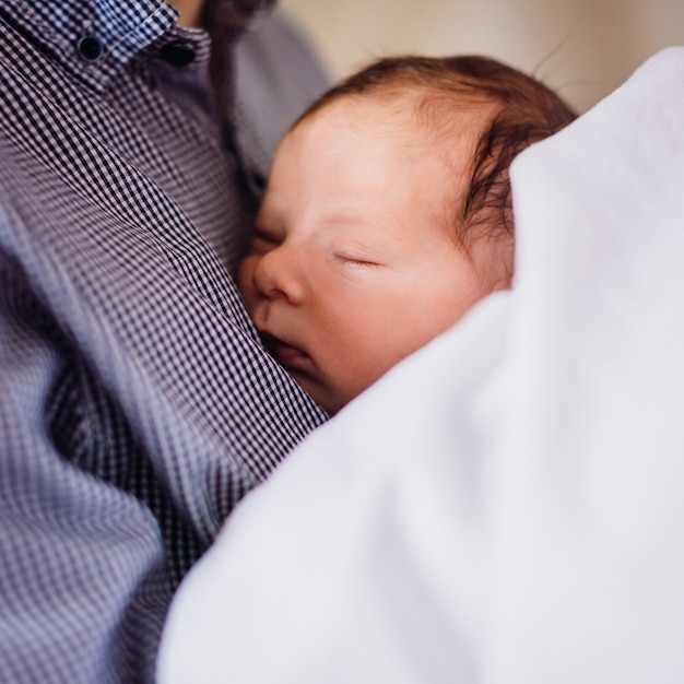 Understanding Neonatal Jaundice (Hyperbilirubinemia)