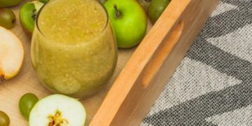 “Exploring the Drawbacks of Celery Juice: Highlighting Possible Concerns”
