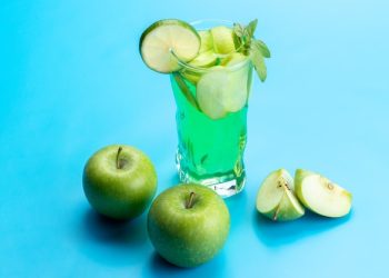 Exploring the Potential Drawbacks of Celery Juice Consumption